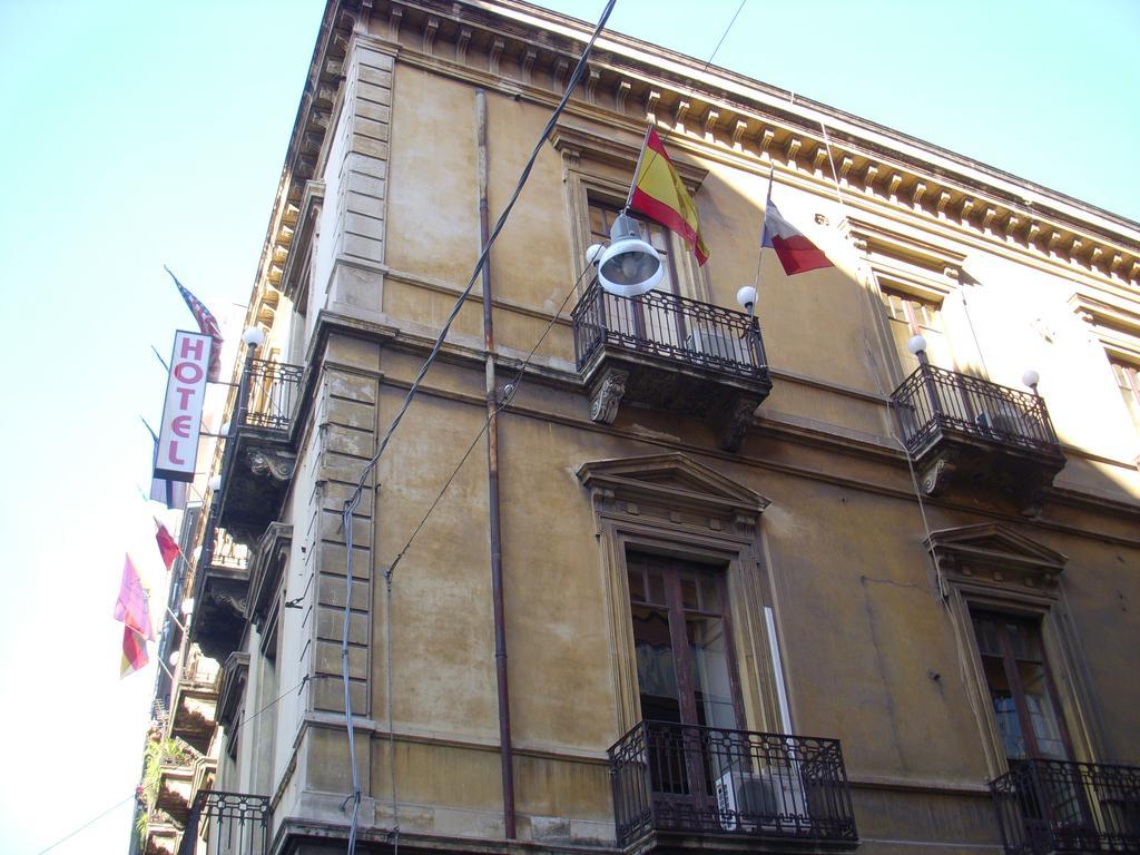 San Michele Inn CTA Exterior foto